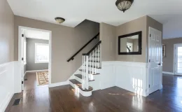 How Can a Railing System Improve the Aesthetics of Your Entryway